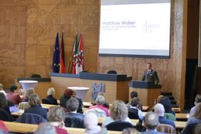 Matthias Weber, Bundesvorstand des Völklinger Kreis, begrüßte die Teilnehmenden. Foto: Ingo Lammert