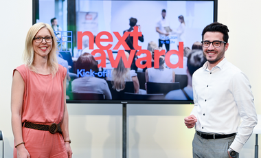 Theresa Winkels und Erkan Kara beim Kick of für den NEXT-Award Düsseldorf.