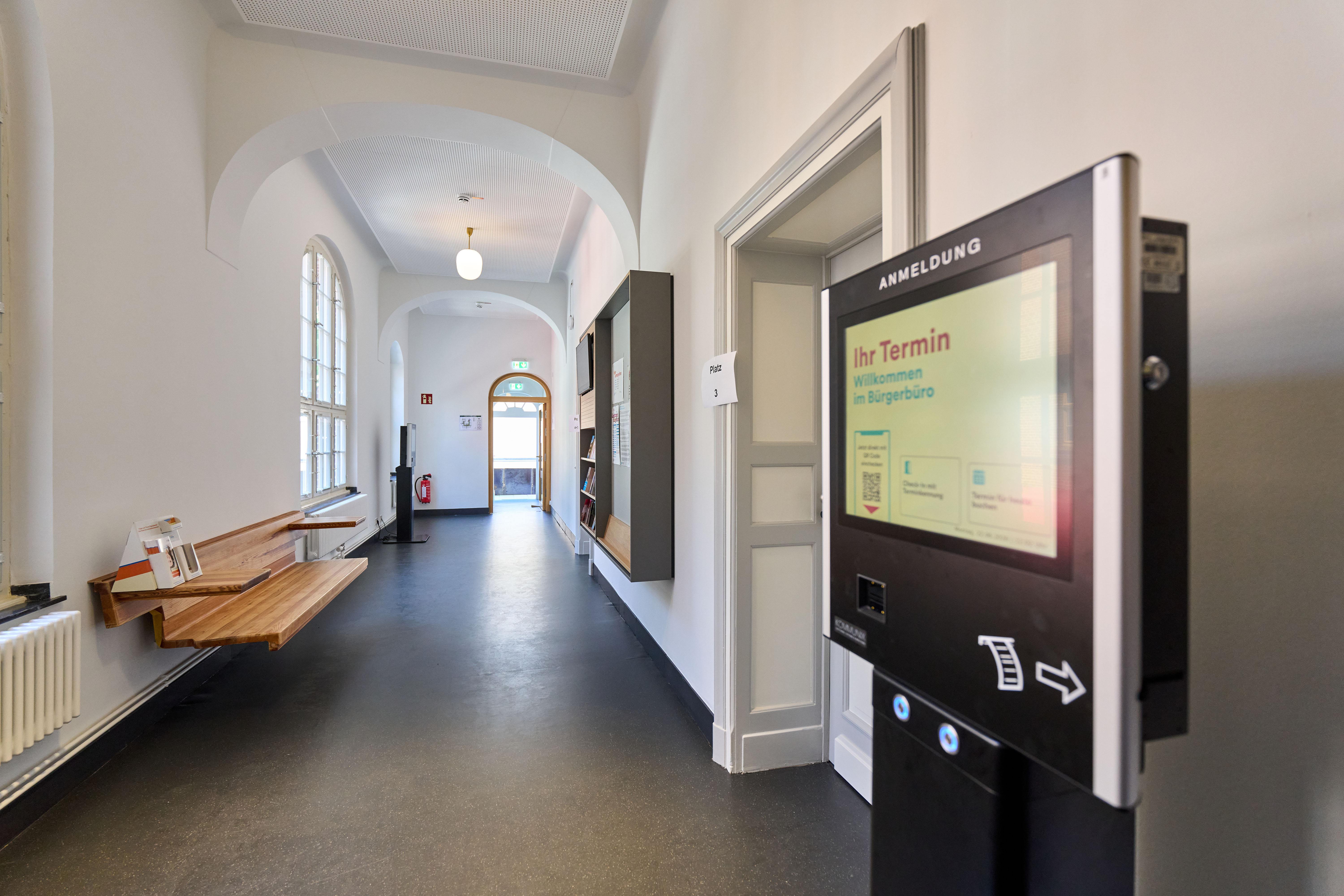Foto: Bürgerbüro im Rathaus Benrath