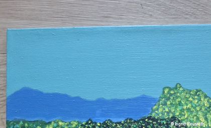 Gemälde von Ingrid Reusrath: Blick in die Ferne. Mit Öl oder Acrylfarben gemalt. Man sieht eine blaue Fläche und Büsche und Bäume