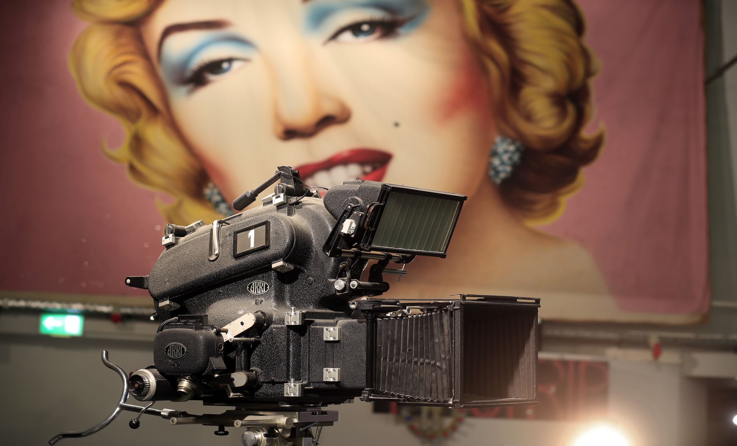 Arri-Kamera mit Marilyn Monroe Plakat