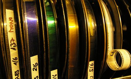 Filmspulen im Projektionsraum