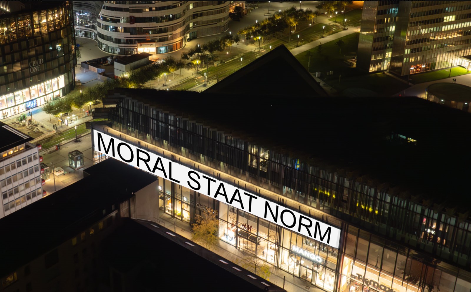 Moral_Staat_Norm, Text-Video-Arbeit, 01:44 min, Loop, 2026, adaptiert für LED-Wand, 4 x 70 m, (simulation)