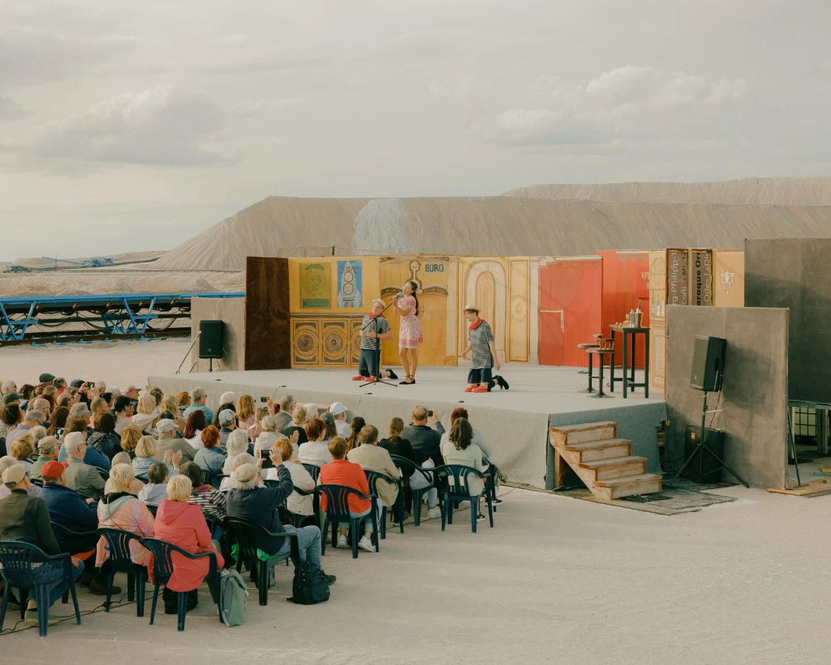 Deutscher Jugendfotopreis, 2026, Serie: Im Land der weißen Berge, Alter: 21–25 Jahre, 2026, Jasper Hill, (22 Jahre)