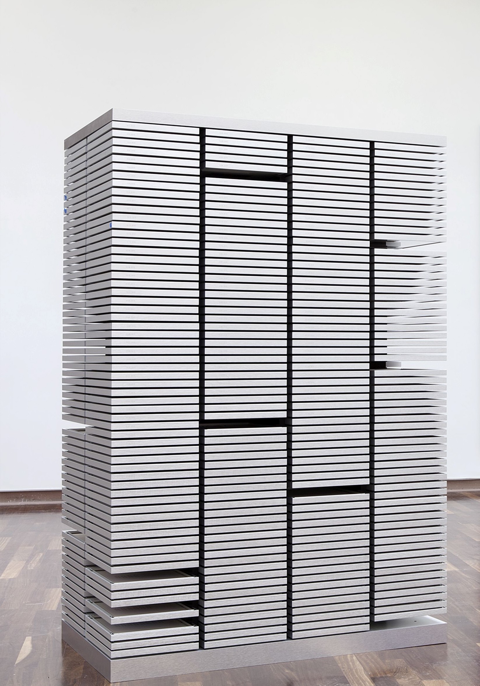 Jörg Sasse, Speicher IV, 2015; Ausstellungsansicht Kunsthalle Bielefeld 2015