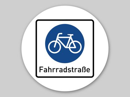 In Fahrradstraßen wird die gesamte Fahrbahn als Radweg ausgewiesen