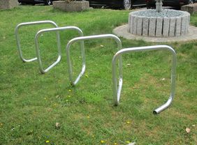 Zum Auftakt der Initiative "Fahrradstellplätze für Düsseldorf" hat die Stadt 108 neue Abstellanlagen für Fahrräder installiert. Das Symbolfoto zeigt eine so genannte Parkschnecke. Foto: Landeshauptstadt Düsseldorf, Amt für Verkehrsmanagement