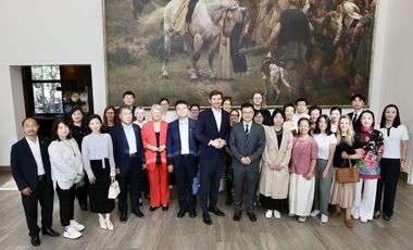 Anlässlich der Chinawoche hat BM Zachel am Dienstag, 15. September 2026, rund 30 Vertreterinnen und Vertreter der chinesischen Community sowie Akteurinnen und Akteure der Chinawoche empfangen. Foto: LHD/Lammert