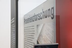 Das Stadtmuseum präsentiert vom 9. Januar bis zum 6. März die Ausstellung des LWL "Geschichte der Dinge. Zur Herkunft von Objekten in nordrhein-westfälischen Sammlungen"