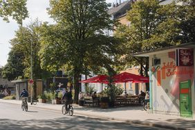 Ausgezeichnet: Die Mobilitätsstation Bachplätzchen der Landeshauptstadt Düsseldorf hat es unter die Finalisten für den Deutschen Mobilitätspreis geschafft. Foto: Connected Mobility Düsseldorf