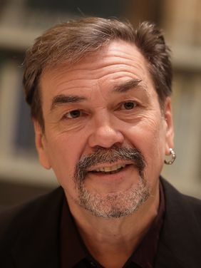 Der ukrainische Lyriker, Schriftsteller und Übersetzer Juri Andruchowytsch wird mit dem Heine-Preis 2022 der Landeshauptstadt Düsseldorf ausgezeichnet