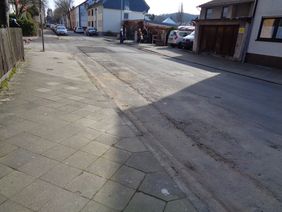 Heckteichstraße und Höherhofstraße: Die Straßenwiederherstellung nach abgeschlossenen Kanalbauarbeiten ist für das dritte Quartal 2022 vorgesehen. Foto: Amt für Verkehrsmanagement