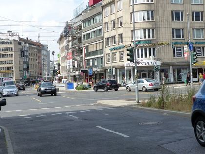 Kreuzung Am Wehrhahn / Kölner Straße / Pempelforter Straße