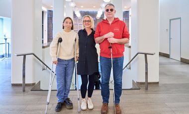 Zur neuen Vorsitzenden wurde Christina Dill (M.) gewählt. Ihre Stellvertretung übernehmen Viola Steinbeck (l.) und Peter Joedecke (r.), Foto: Langer