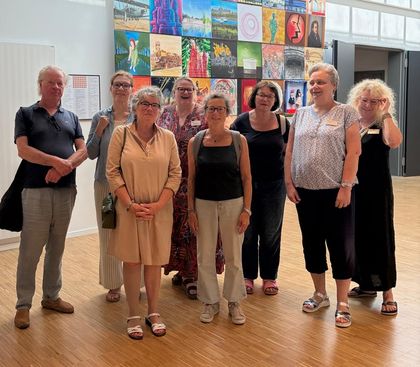 Mitglieder des Seniorenrates besuchen die Volkshochschule, um sich zu informieren, Foto: Seniorenrat Landeshauptstadt Düsseldorf