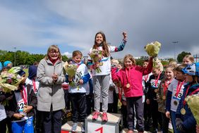 Siegerehrung mit Bürgermeisterin Klaudia Zepuntke; Foto: Uwe Schaffmeister