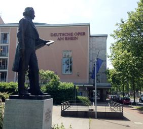 Düsseldorfer Opernhaus (Archiv-Aufnahme)