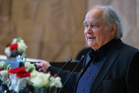 Michael Verhoeven bekam den mit 10.000 Euro dotierten Filmpreis im Rahmen eines Festaktes im Plenarsaal der Landeshauptstadt Düsseldorf verliehen, Foto: David Young