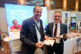 Oberbürgermeister Thomas Geisel und Tour-Direktor Christian Prudhomme eröffneten heute Nachmittag die Permanence und das Pressezentrum zum Grand Départ. Foto: Michael Gstettenbauer