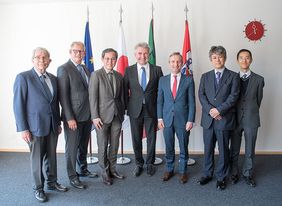Gruppenfoto der Verantwortlichen