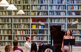 Im Heinrich-Heine-Institut fand zur Nacht der Museen ein musikalisches Live-Programm statt. Foto: kce Marketing/Markus van Offern