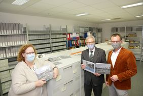 Vorstellung des Bildbands 'Düsseldorf in den 50er Jahren. Die junge Landeshauptstadt' mit Kulturdezernent Hans-Georg Lohe und den Autoren Dr. Benedikt Mauer und Andrea Trudewind