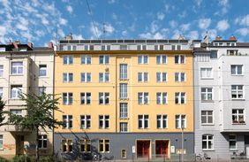 Das Haus an der Dorotheenstraße mit den neuen Wohnungen für Auszubildende, Foto: Uwe Schaffmeister.