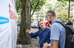 OB Thomas Geisel informierte sich vor Ort über den städtischen Ausbau der Radwege. Foto: Melanie Zanin