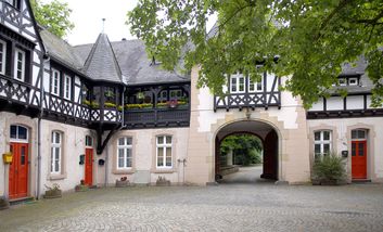 Schloss Eller Wirtschaftsgebäude