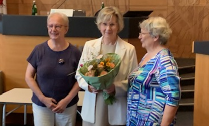 Dr. Notburga Bäcker (Mitte) mit zwei weiteren Mitgliedern des Seniorenrates, Foto: Seniorenrat