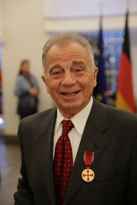 Enrico de Angelis aus Düsseldorf-Gerresheim hat durch sein langjähriges Engagement im sozialen Bereich auszeichnungswürdige Verdienste erworben. Foto: Ingo Lammert