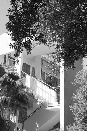 Glass House", Theodor Menkes 1938, Bar Giora Street. Hadar HaCarmel, 2014/2021