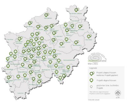 Grafik: NRW-Karte mit Anzeige der abgeschlossenen sowie laufenden ÖKOPROFIT®-Projekte | Stand März 2021