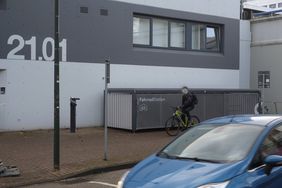 An den Standorten Universität Mensa und Universität Mitte stehen den Studierenden künftig neue Mobilitäts- und Parkangebote zur Verfügung - hier im Bild neue Fahrradabstellmöglichkeiten. Foto: Connected Mobility Düsseldorf