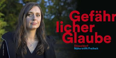 Foto Katharina Nocun mit Titel "Gefährlicher Glaube"