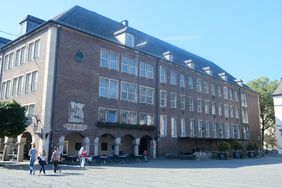 Außenansicht des alten Kämmerei vom Marktplatz aus. Foto: Michael Gstettenbauer
