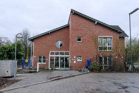 Das Bestandsgebäude der Kindertagesstätte Kaldenberger Straße, das erweitert wird und einen Anbau erhält, der zukünftig als Familienzentrum genutzt wird. Foto: Michael Gstettenbauer