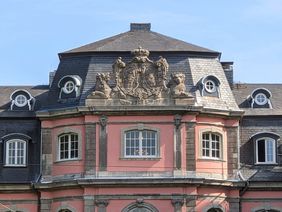 Das Wappen des Schlosses Jägerhof wurde ebenfalls saniert. Foto: Landeshauptstadt Düsseldorf