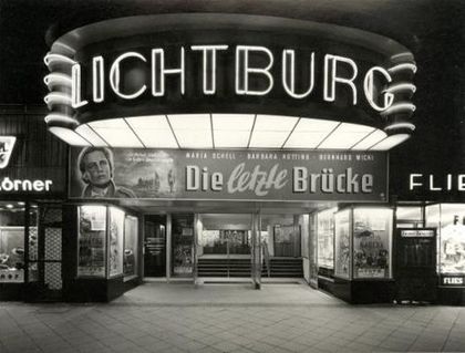 Die Lichtburg 1954
