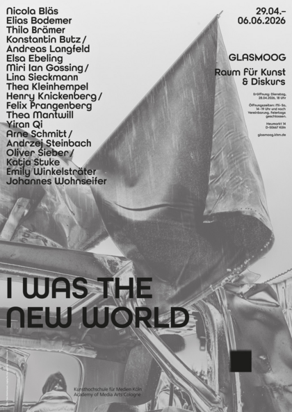 Plakat zur Ausstellung, Abb. Thea Kleinhempel, raging for the machine, 2026, Fotoserie