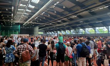 Großer Andrang in der Leichtathletikhalle: 43 Sportvereine stellten im Arena-Sportpark rund 50 Sportarten vor; Fotos: Sportamt 