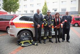 Stellten das Programm der 1. Firefighter-Challenge Düsseldorf vor (v.l.): Holger Kunzemann, Christian Ruda, Feuerwehrdezernentin Helga Stulgies und Christian Schlich. Foto: Uwe Schaffmeister