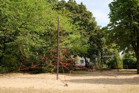 Der Seilspielplatz wird im Rahmen der Projektmaßnahmen erneuert; Foto: Gstettenbauer