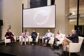 Podiumsgespräch im Rahmen des Auftakts der neuen Veranstaltungsreihe "Forum Opernhaus der Zukunft" im Foyer des Düsseldorfer Opernhauses, alle Fotos: Young.