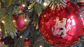 Kugel am Weihnachtsbaum