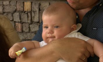 "Düssel-Babys": Ein zahngesundes Lächeln von Anfang an
