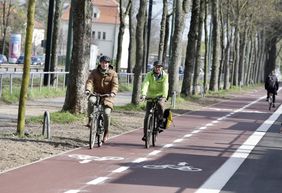 Der neue Radweg ist Teil des Radhauptnetzes und eine Hauptachse für den Radverkehr Richtung Heinrich-Heine-Universität. Foto: Ingo Lammert