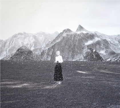 Gisoo Kim, woman and mountains / 80x70 / stitching on photo collage © Gisoo Kim