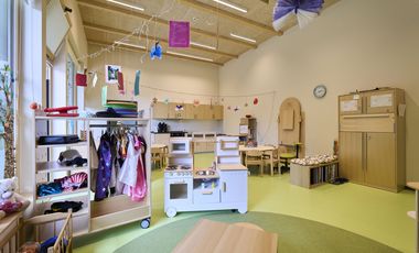 Zum Beginn des neuen Kita-Jahres am 1. August 2026 stehen in Düsseldorf rund 27.500 Betreuungsplätze für Kinder bis zum Schuleintritt zur Verfügung. Hier: Kita Ulenbergstraße, Foto: Langer