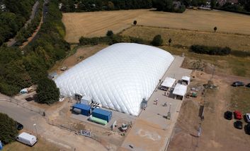 Tragluftsporthalle für die Dieter-Forte-Gesamtschule